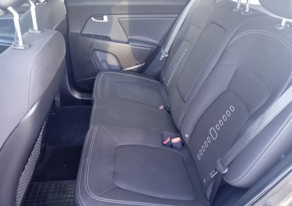 Kia Sportage cena 45900 przebieg: 145871, rok produkcji 2012 z Legionowo małe 352
